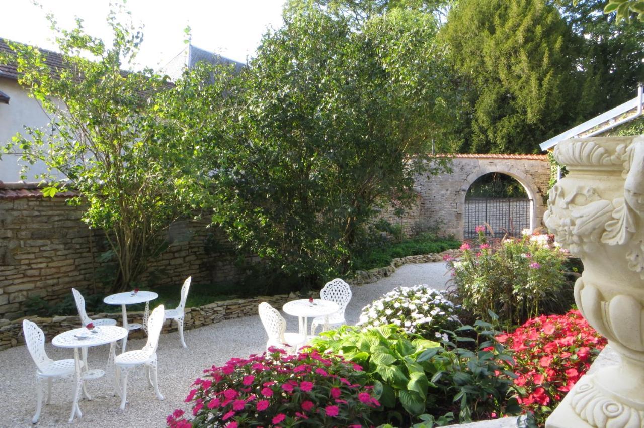 Le Bailli De Montsaugeon Bed and Breakfast Eksteriør billede
